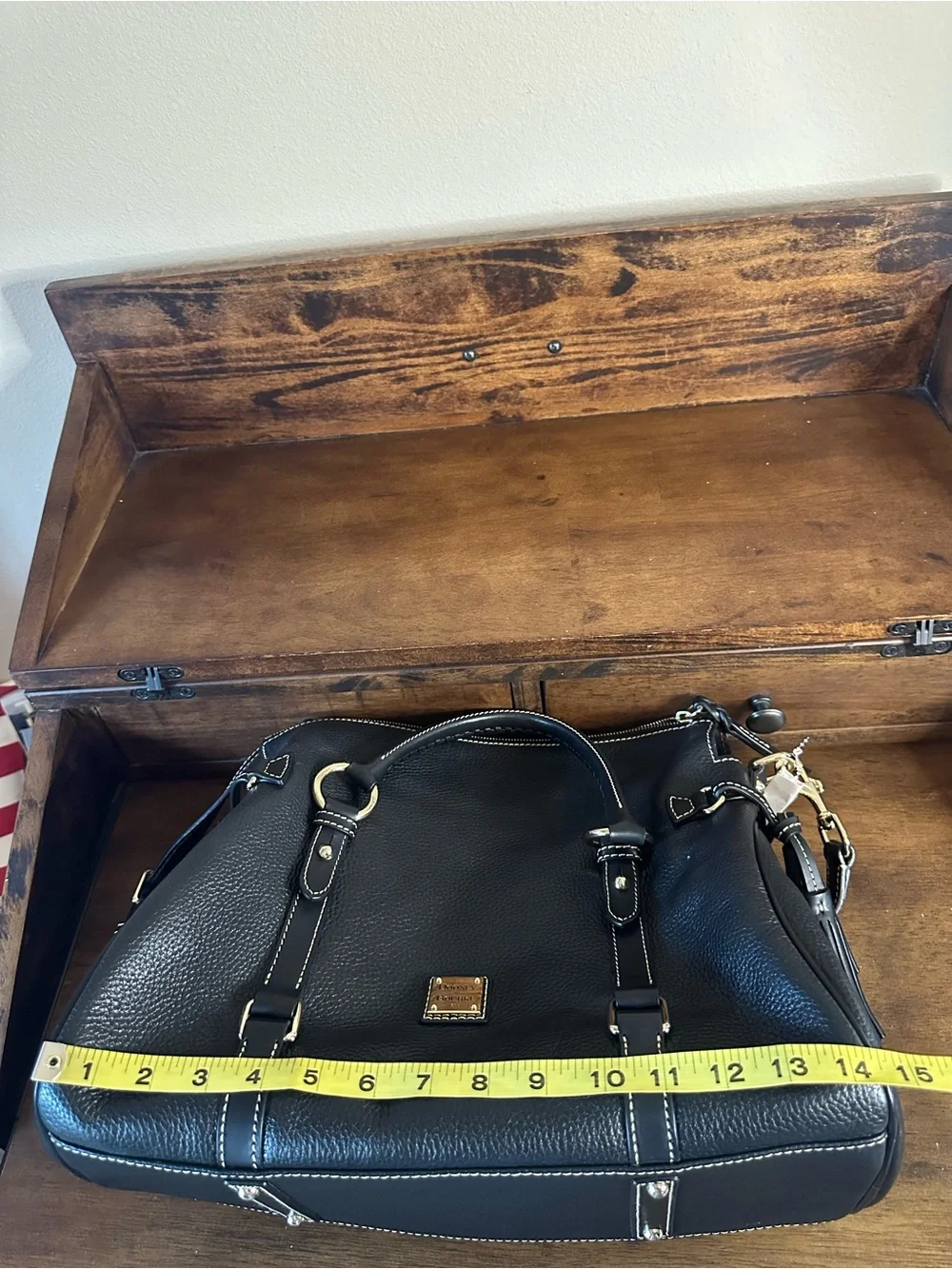 Dooney & Bourke $588 MSRP Pebble Grain Leather Satchel Crossbody